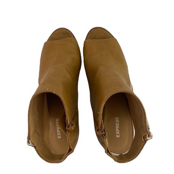 Express peep toe heeled ankle booties Size 8 tan - Picture 7 of 8